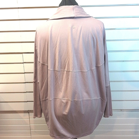 Lululemon Back In Action Wrap Cardigan Smoky Blush Oversized Size 4 - Picture 8 of 11